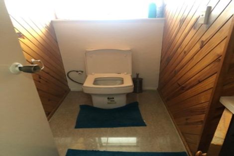 Photo of property in 6 Suwyn Place, Weymouth, Auckland, 2103