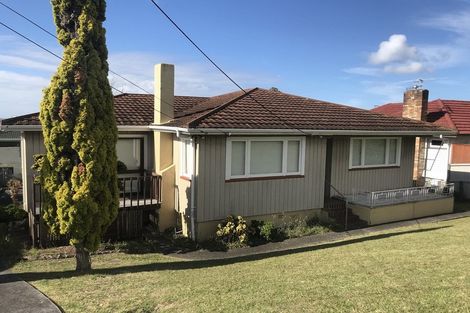Photo of property in 2 Currey Crescent, Milford, Auckland, 0620