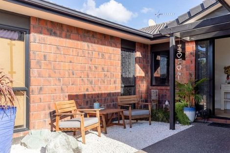 Photo of property in 11 Holyoake Terrace, Omokoroa, 3114