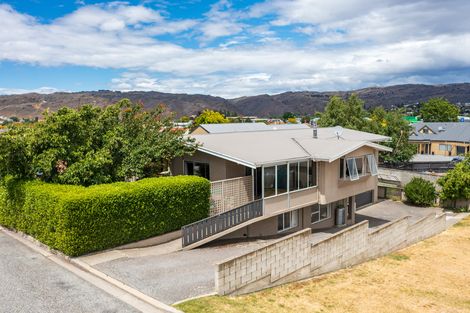 Photo of property in 72 Royal Terrace, Alexandra, 9320