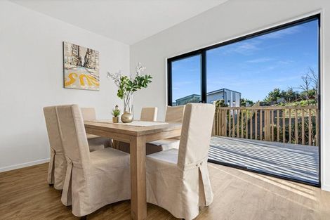 Photo of property in 9b Putiputi Way, Papakura, 2110