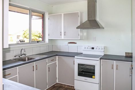 Photo of property in 57 Florence Avenue, Palmerston North, 4414