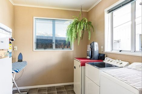 Photo of property in 4 Moffatt Street, Motueka, 7120