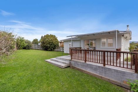 Photo of property in 13 Sheehan Road, Te Atatu South, Auckland, 0610