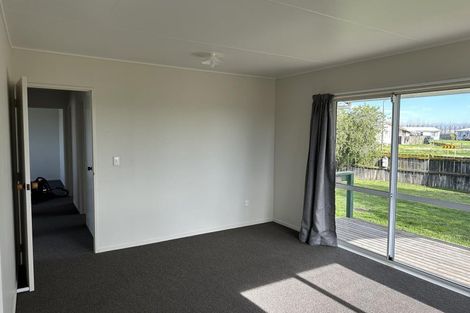 Photo of property in 350 Flaxmere Avenue, Flaxmere, Hastings, 4120