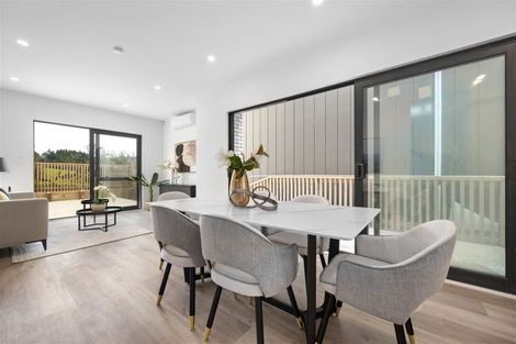 Photo of property in 73 Biokovo Street, Massey, Auckland, 0614