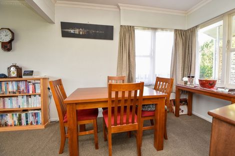 Photo of property in 28 Seddon Street, Carterton, 5713