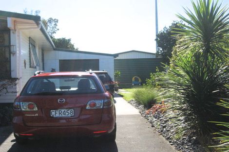 Photo of property in 88 Cascades Road, Pakuranga Heights, Auckland, 2010