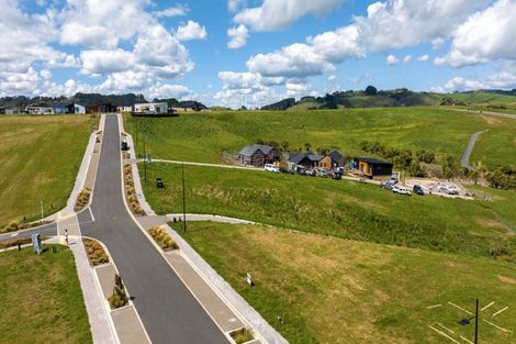 Photo of property in 90 Omahina Street, Raglan, 3225