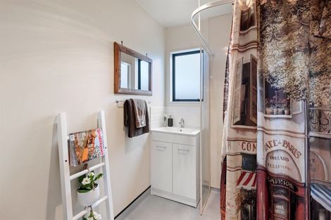 Photo of property in 20a Tiora Place, Upper Riccarton, Christchurch, 8041