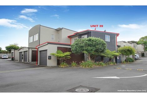 Photo of property in 1/206 Manuka Road, Bayview, Auckland, 0629