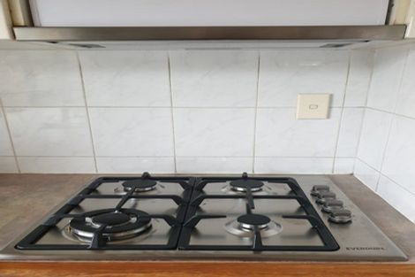 Photo of property in 8 Dunn Place, Farm Cove, Auckland, 2010