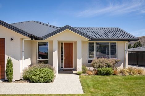 Photo of property in 15 Houlahan Street, Clyde, 9330