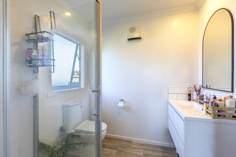 Photo of property in 12 Ross Street, Otane, 4202