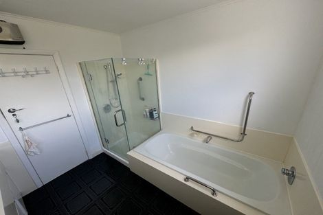 Photo of property in 26 Marsden Avenue, Karori, Wellington, 6012