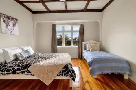 Photo of property in 100 Ranolf Street, Glenholme, Rotorua, 3010