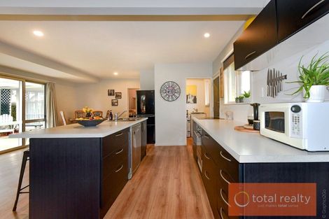 Photo of property in 32 Ensign Street, Halswell, Christchurch, 8025