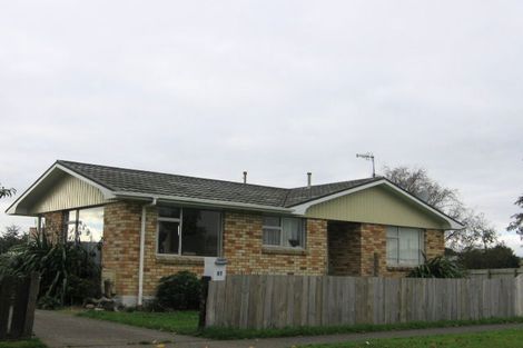 Photo of property in 37 Cascade Crescent, Westbrook, Palmerston North, 4412