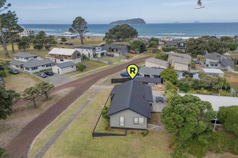 Photo of property in 2 Prescott Place, Pauanui, Hikuai, 3579