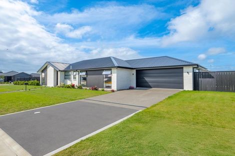 Photo of property in 4 Drylands Drive, Rolleston, 7614