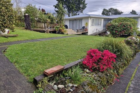 Photo of property in 119 Eskdale Road, Birkdale, Auckland, 0626
