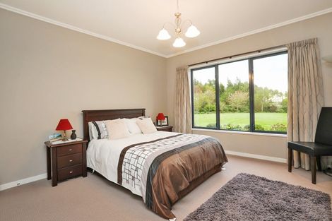 Photo of property in 41 Arcadia Place, Seaward Bush, Invercargill, 9812