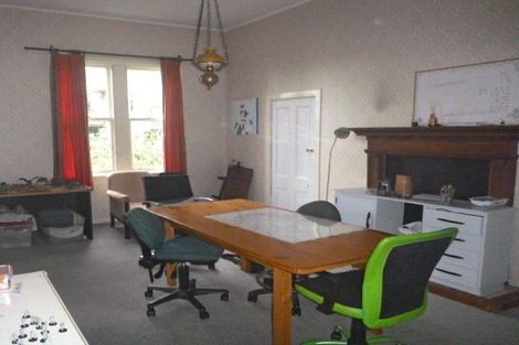 Photo of property in 74 Fairlie Terrace, Kelburn, Wellington, 6021