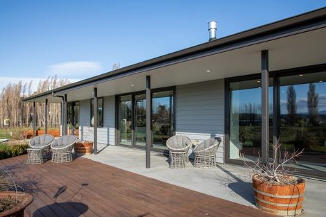 Photo of property in 4 Padgets Lane, Earnscleugh, Alexandra, 9391