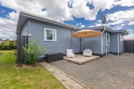 Photo of property in 50 Bibby Street, Waipawa, 4210