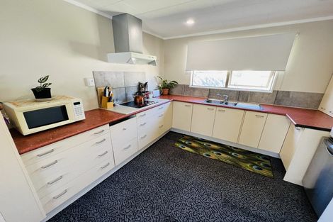 Photo of property in 70 Peter Lippa Drive, Kawerau, 3127