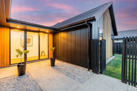 Photo of property in 21 Dundee Road, Mosgiel, 9024