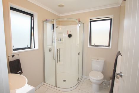 Photo of property in 14 Mcmullan Place, Oamaru North, Oamaru, 9400