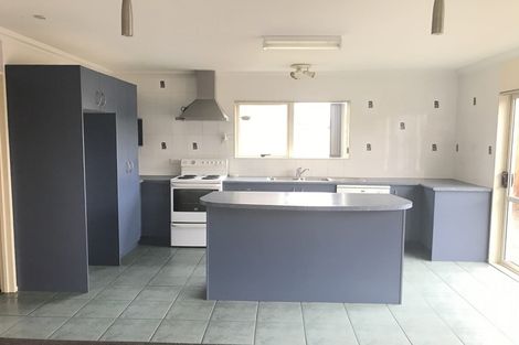 Photo of property in 186 Old Wairoa Road, Papakura, 2110