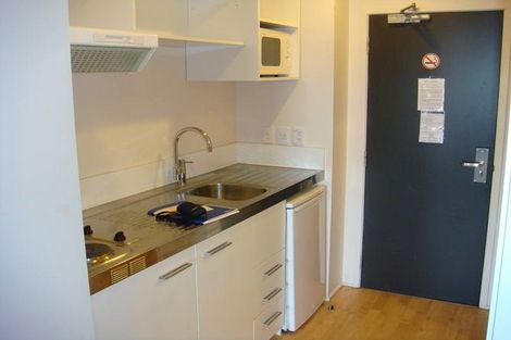 Photo of property in Empire Apartments, 1327/21 Whitaker Place, Grafton, Auckland, 1010