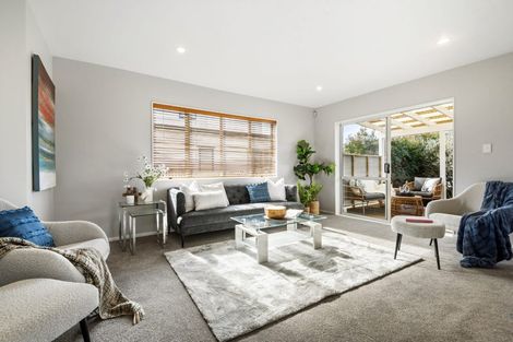 Photo of property in 1/137 Nile Road, Milford, Auckland, 0620