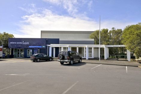 Photo of property in 2/10 Mahara Avenue, Birkenhead, Auckland, 0626