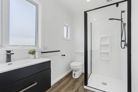 Photo of property in 254 Coronation Avenue, Welbourn, New Plymouth, 4310