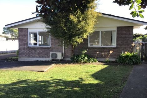 Photo of property in 8 Palmer Court, Paraparaumu, 5032