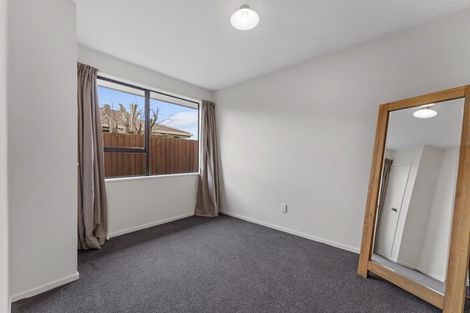 Photo of property in 1/25 La Perouse Place, Northcote, Christchurch, 8052