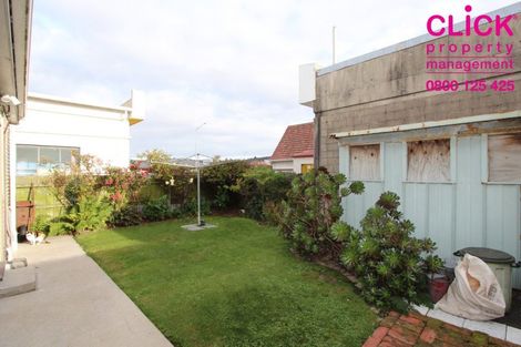 Photo of property in 24 Wynyard Street, South Dunedin, Dunedin, 9012