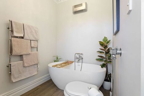 Photo of property in 45-47 Kohekohe Road, Waikanae, 5036