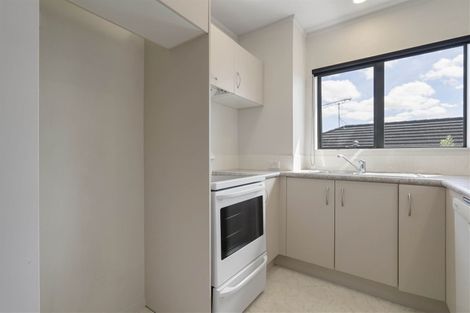 Photo of property in 88 Tauranga Place, Orewa, 0931