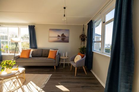 Photo of property in 7 Hanlon Street, Halfway Bush, Dunedin, 9010