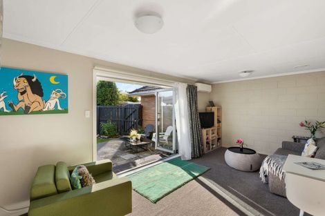Photo of property in 12 Redbridge Lane, Sydenham, Christchurch, 8023