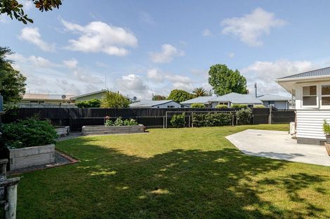 Photo of property in 28 Winchester Street, Awapuni, Palmerston North, 4412
