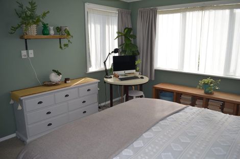 Photo of property in 137 Cornfoot Street, Castlecliff, Whanganui, 4501