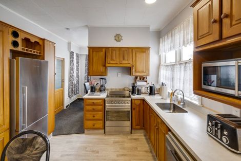 Photo of property in 73 Barker Road, Marewa, Napier, 4110