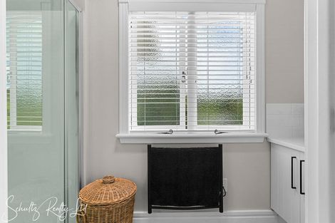 Photo of property in 26 Brynderwyn Road, Brynderwyn, Maungaturoto, 0587