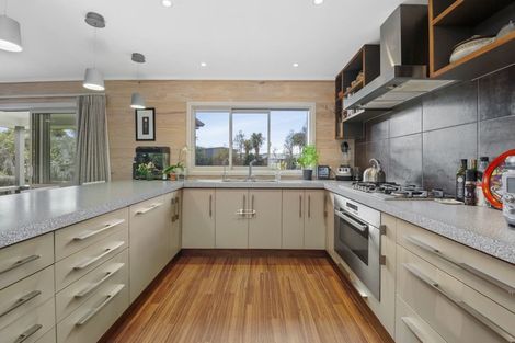 Photo of property in 20 Montgomery Crescent, Kinloch, Taupo, 3377