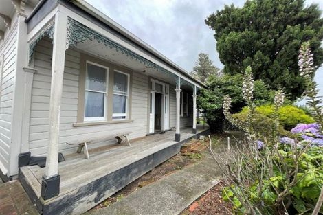 Photo of property in 2 Hamlet Street, Dannevirke, 4930